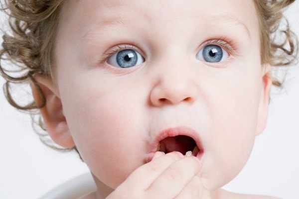 Чи може бути у дитини висип. Звідки береться у малюків алергічний висип і як з нею боротися. Висипання на обличчі