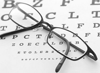 Rekonštrukcia zraku podľa videa Bates. Okuliare spôsobujú dvojité kolosálne poškodenie očí. Súbor potrebných cvičení.